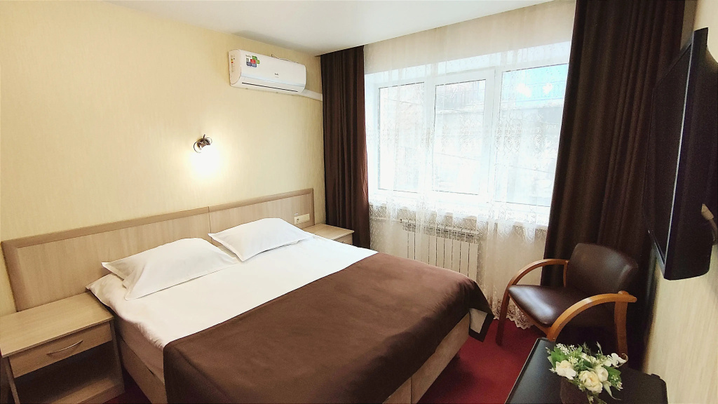 Gostinnitsa Moryak Hotel Room Type - Standard Quadruple Family room with city view