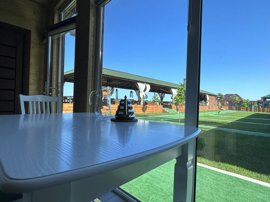 Balcony & Terrace