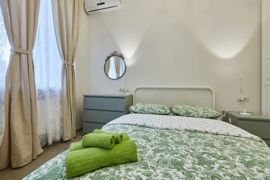 Отель Апартаменты Stokmannhouse на Лиговском 65 (2) в Санкт-Петербурге