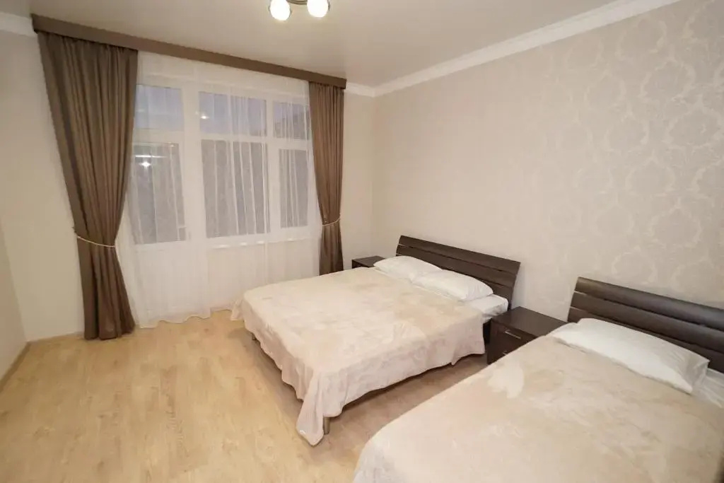 2 Bedrooms Suite with balcony