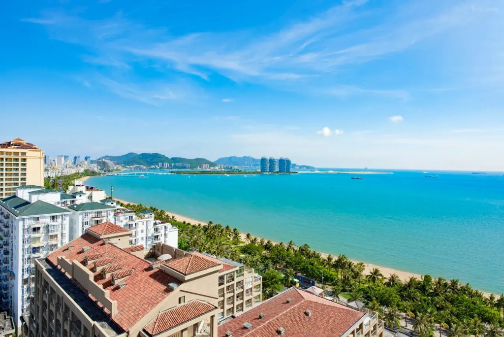 Отель Luoke Platinum Sea View — фото