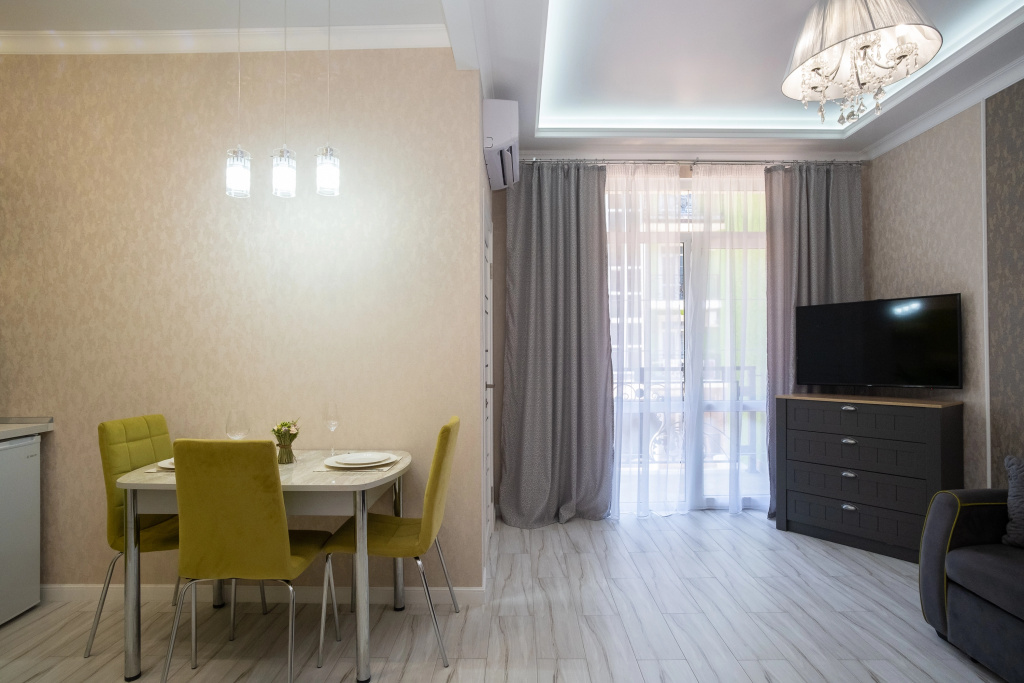 Апартаменты RED APARTMENTS Арт Лайт Сити апартамент Тициан — фото