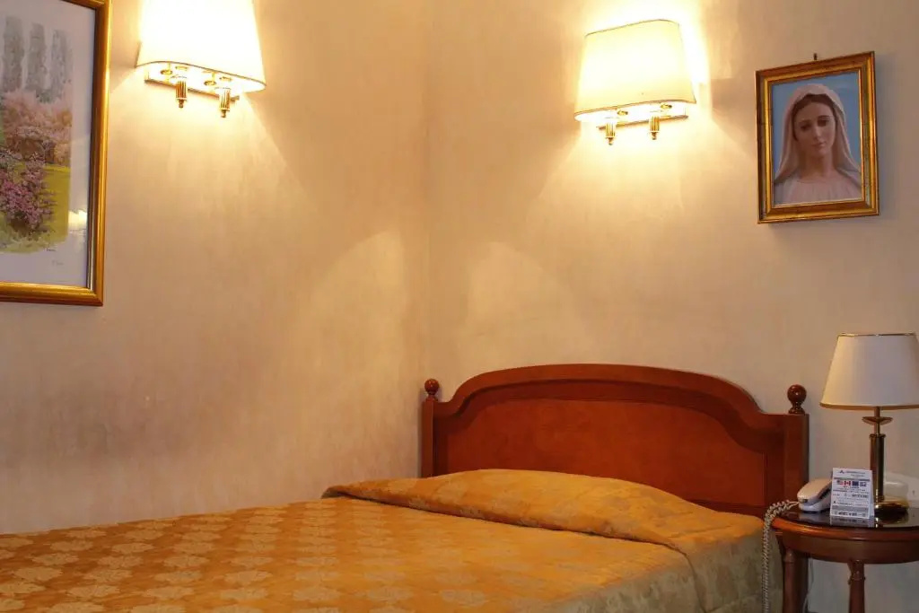 Hotel Pace Helvezia - Chambres