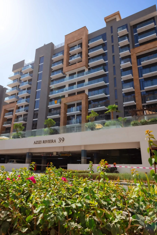Welcome Home in Azizi Riviera 39 Apartments