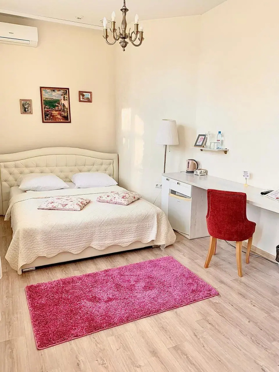 Baston Room Type - Superior Double room full double bed