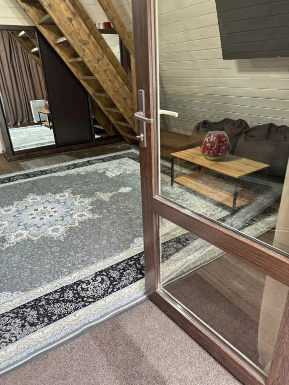 Коттедж с видом на горы в Shale Kazbek