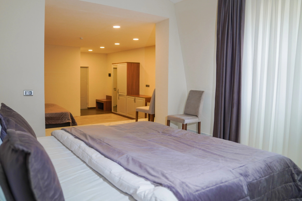 Deluxe Family room