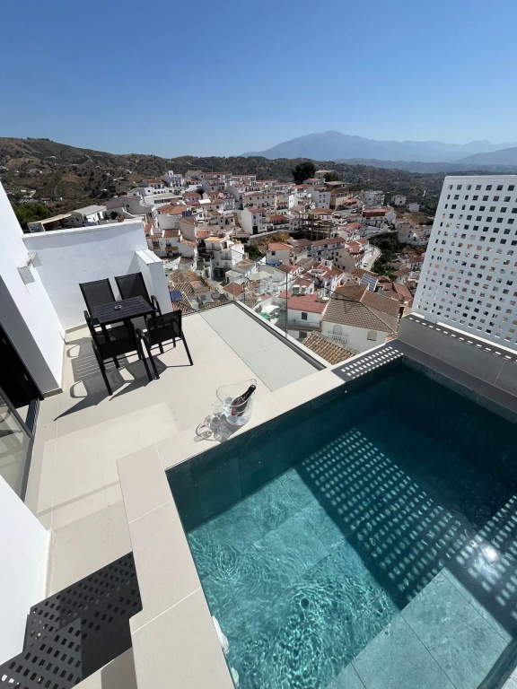 Luxury Villa