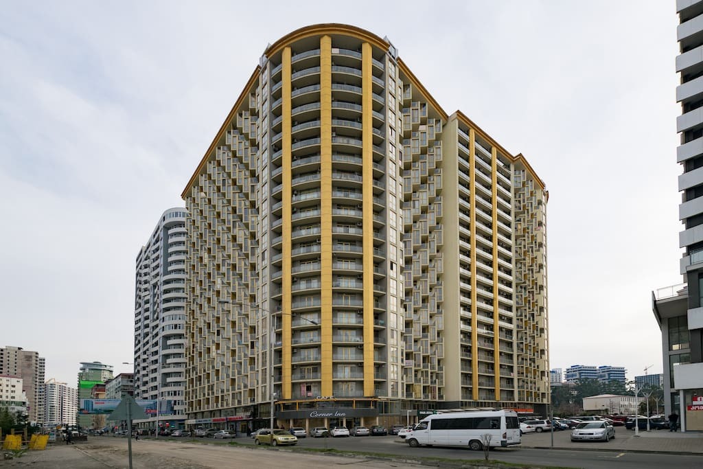 Батуми Плаза