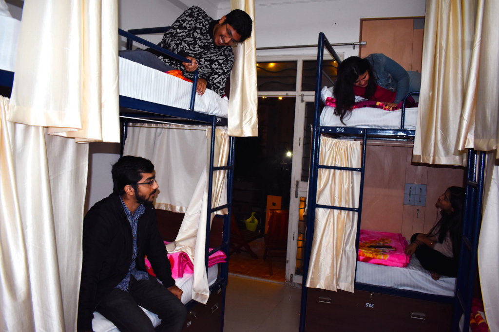 Bed in Dorm with balcony and with view