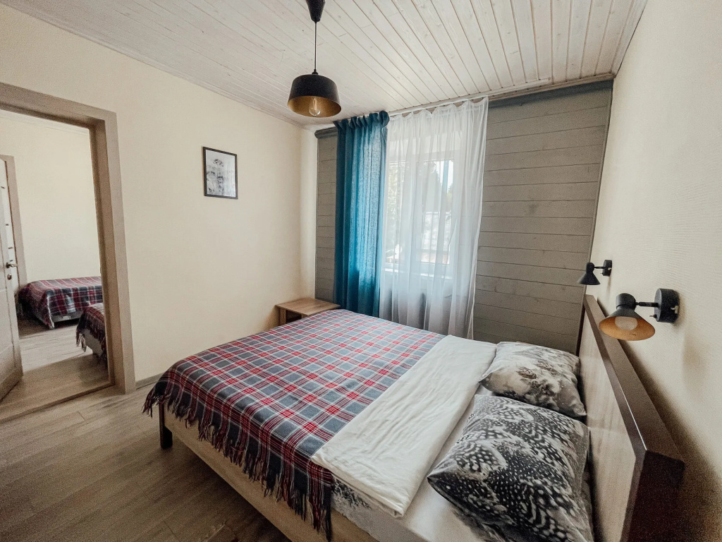 2 Bedrooms Standard Quadruple room
