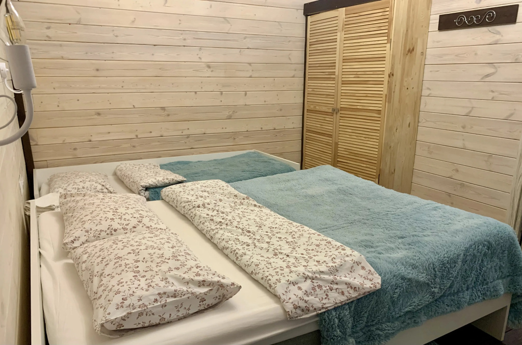 Standard Triple room with view