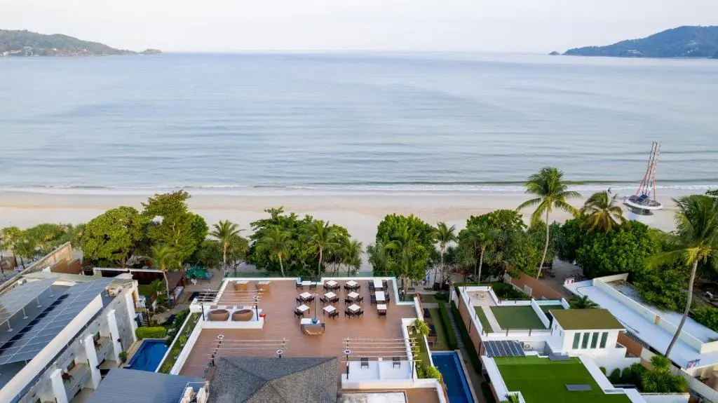 Курортный отель La Flora Resort Patong — фото