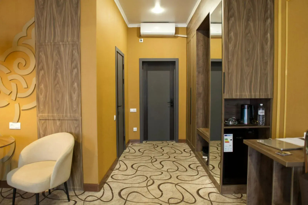 Hotel photo 11