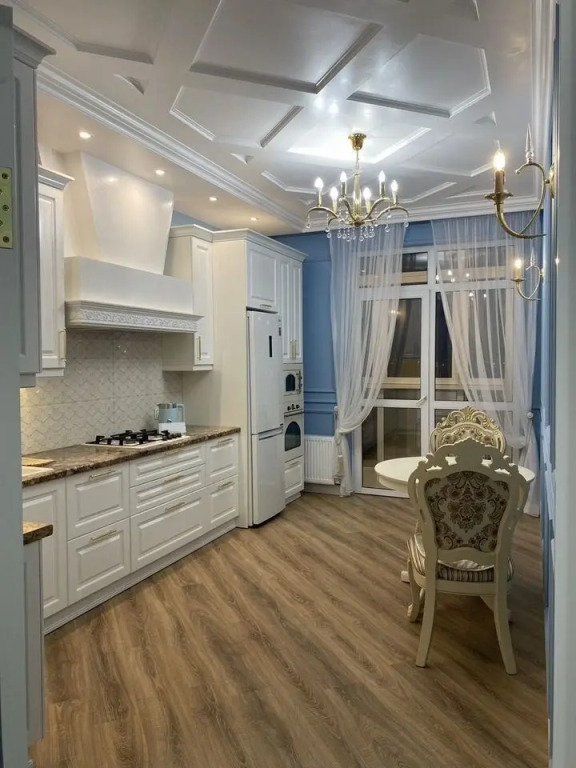 Квартира в центре города с шикарным видом на протоку - фото 7