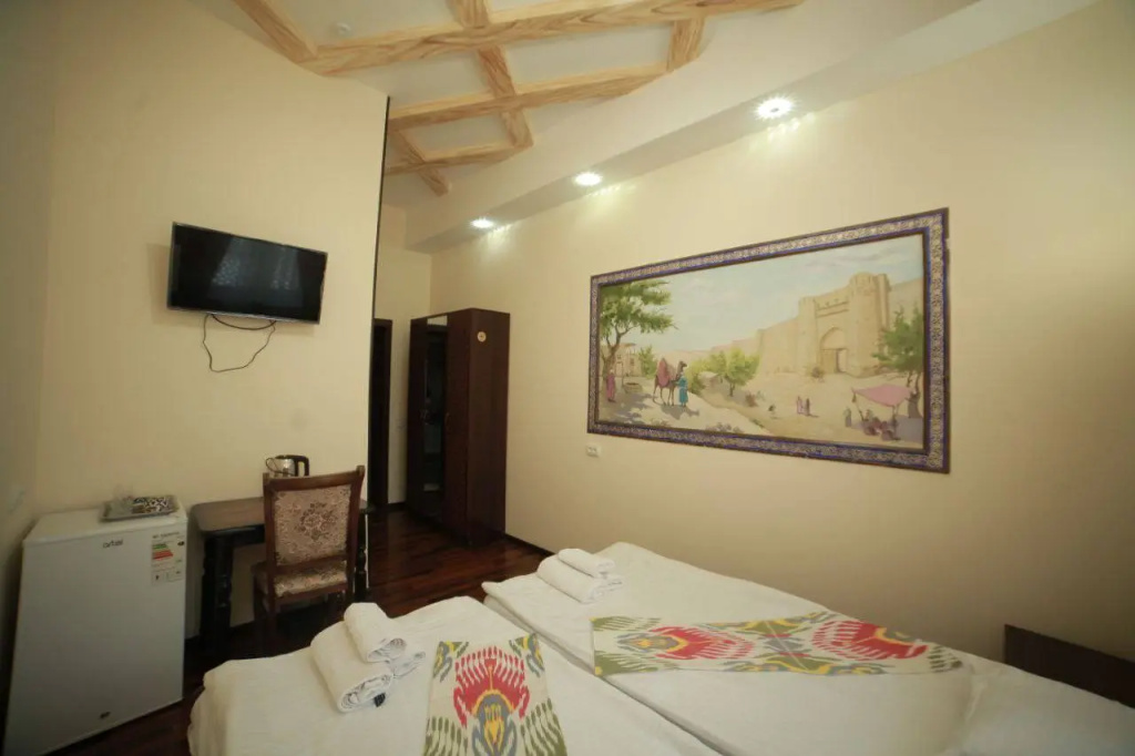 Standard Double room with view (full double bed)