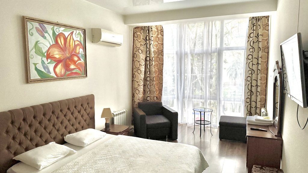2 Bedrooms Quadruple Junior Suite with view