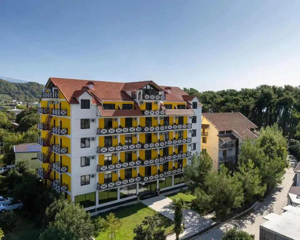 (Yellow Building) Junior Suite with balcony