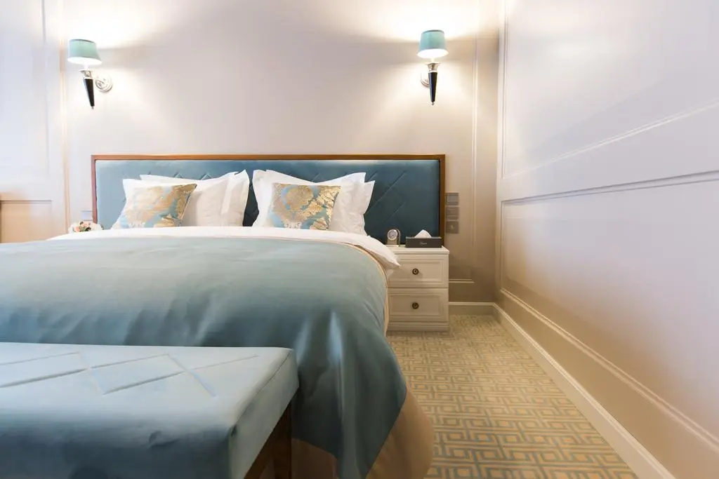 Xander Hotel Room Type - Double Suite full double bed