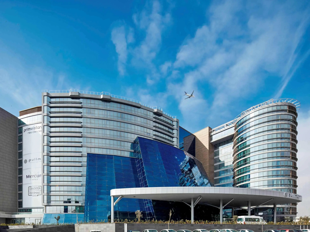 Pullman Istanbul Hotel & Convention Center - 3