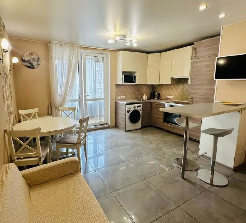 Квартира Трехкомнатная — фото