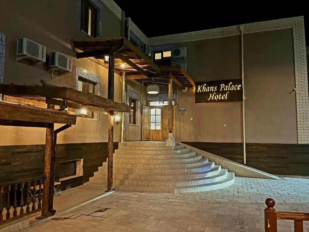 Khans Palace Hostel