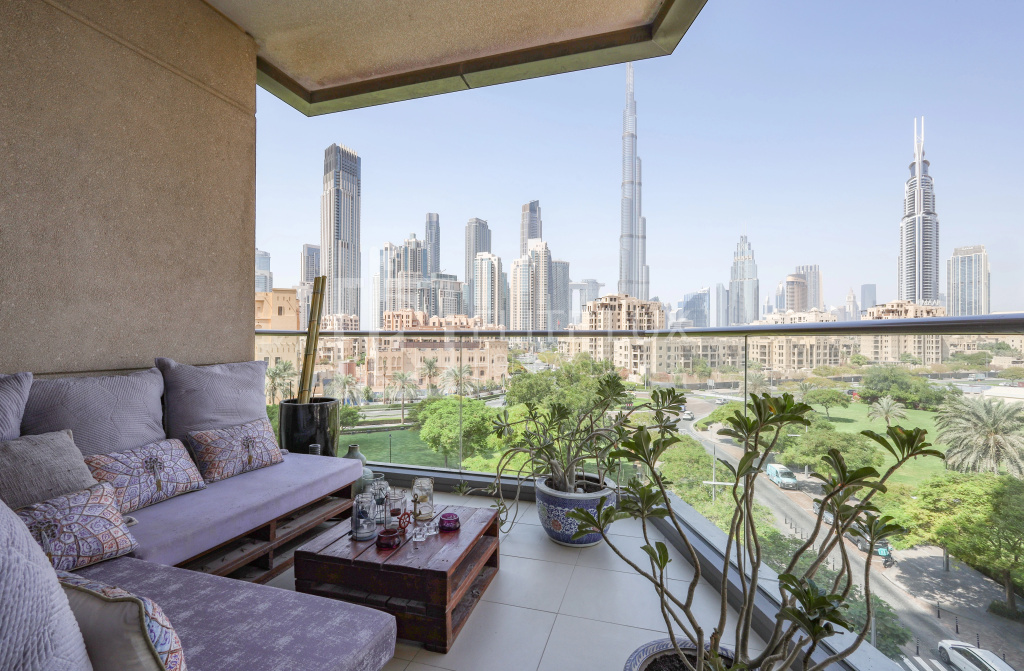 Elite LUX Holiday Homes - Luxe 2BR Stunning Burj Khalifa View Downtown Dubai Apartments