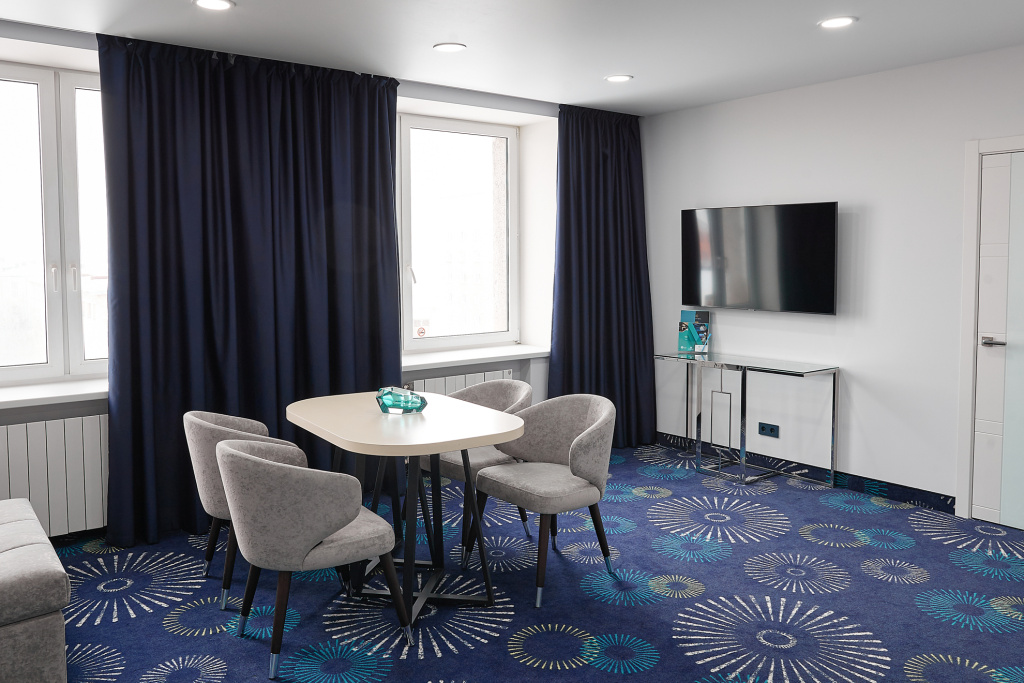 Meridian Kongress-Hotel Room Type - 1 Bedroom Junior Double Apartment with bay view full double bed