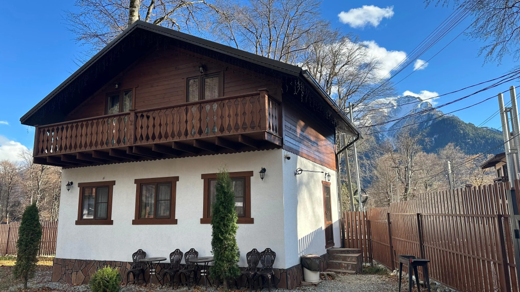 Шале с 2 комнатами в Moon House