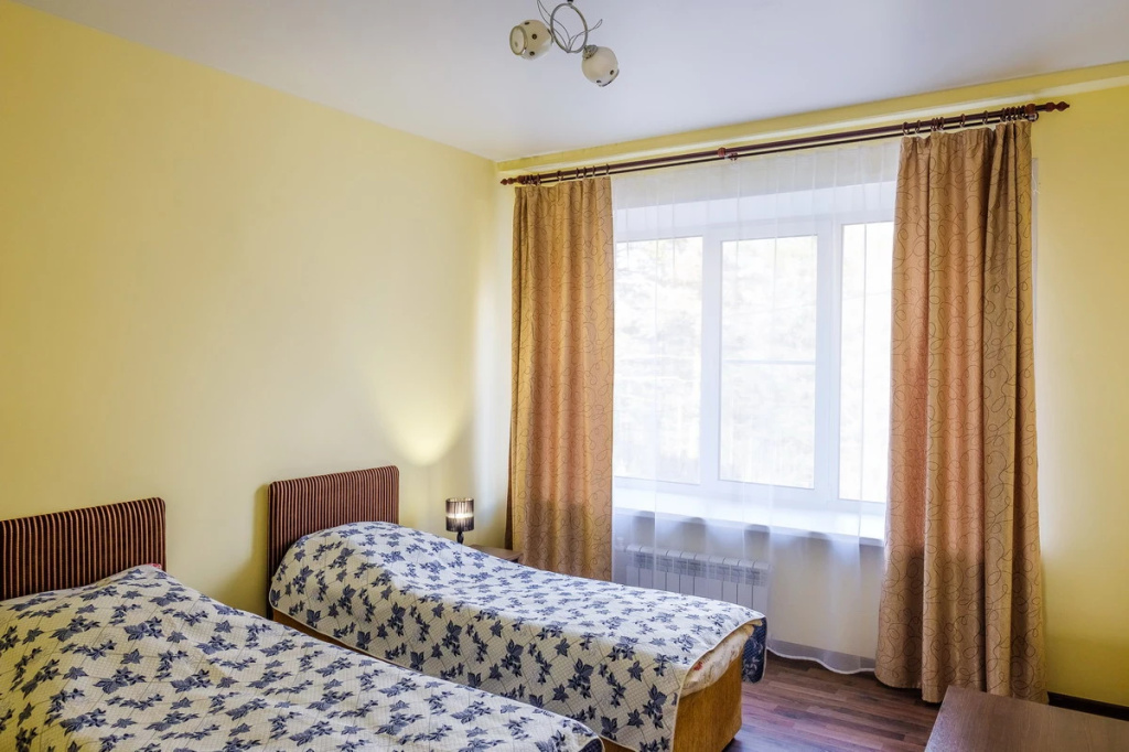 Elan Hotel Room Type - Standard Double room twin beds