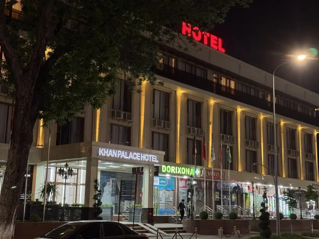 Khan Palace Hotel — фото