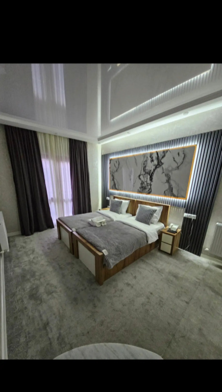 Superior Double room with balcony (full double bed)