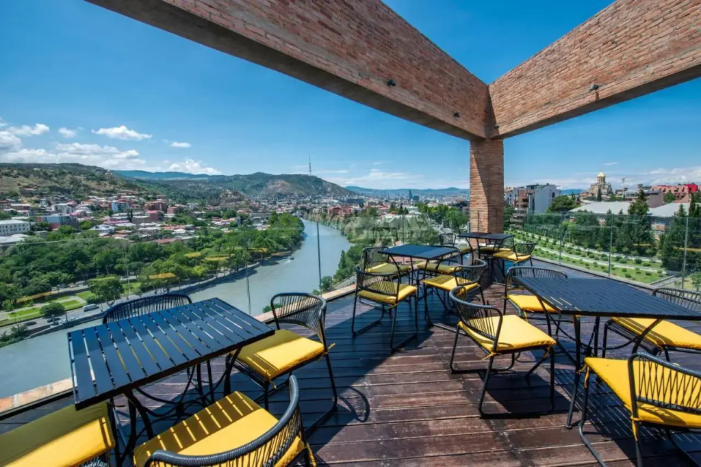 Golden Tulip Design Tbilisi, Тбілісі, Грузія мініатюра 8