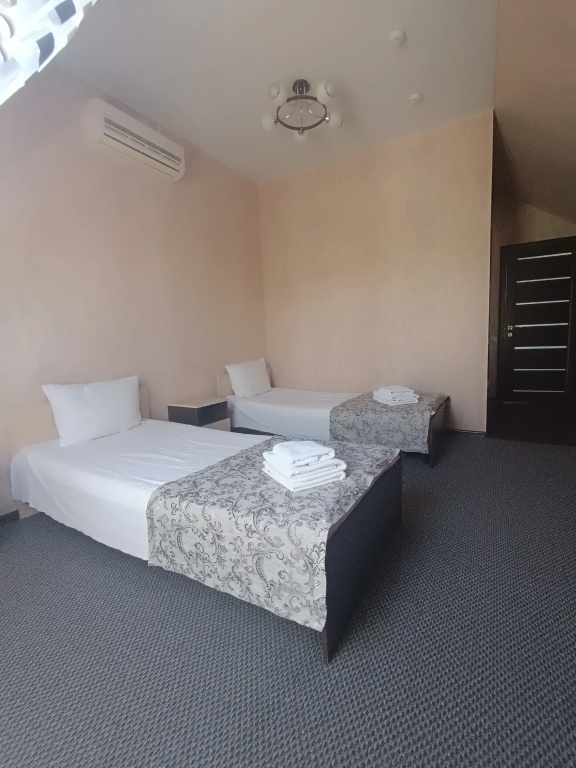 Teply Stan Hotel Room Type - Standard Triple room