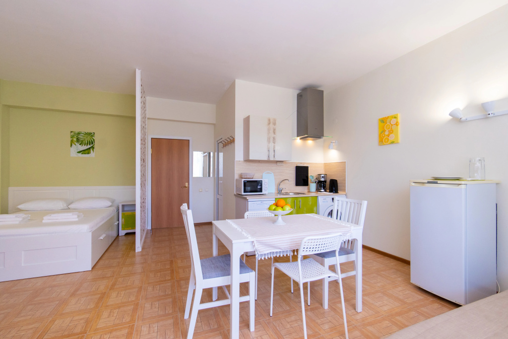 Apartment with balcony