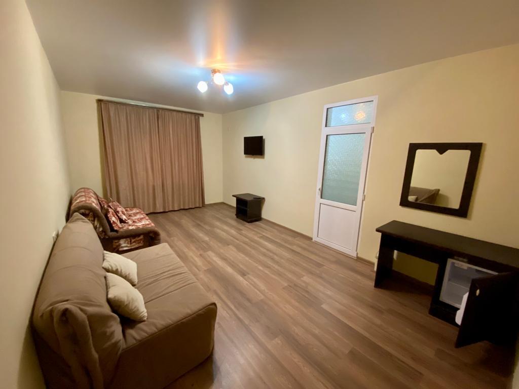 Номер Comfort с 2 комнатами с балконом в Diva Hotel