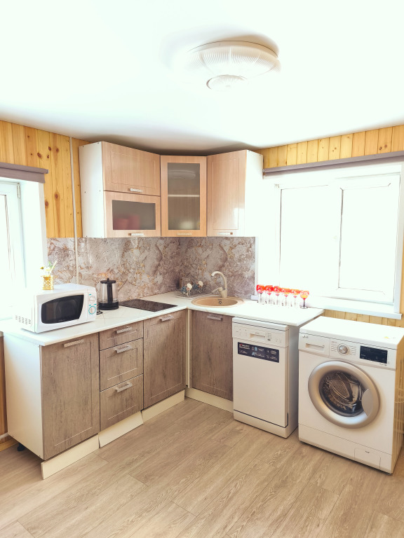 Коттедж с 4 комнатами в Изба/Izba