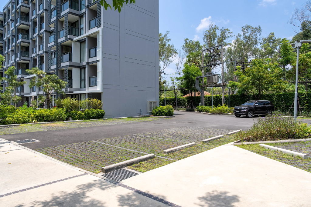 Cassia Residences ot Continent Apartments
