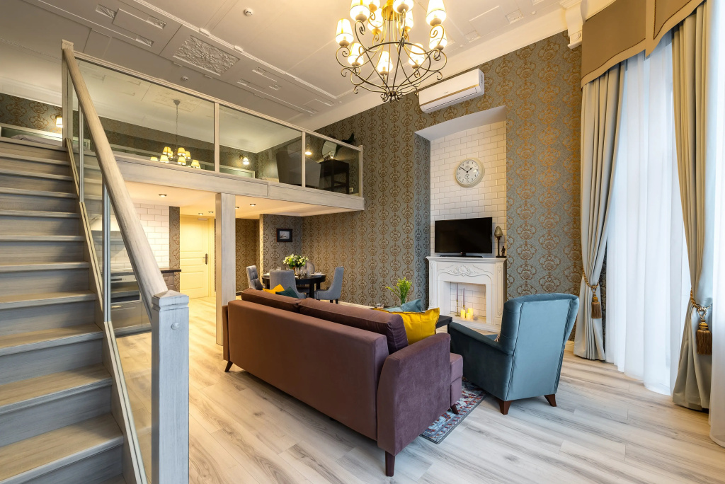 Отель Апартаменты D apartments Двухуровневая студия Гигантские окна потолки 4,2 м в Санкт-Петербурге