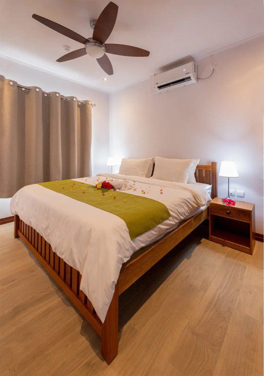 Апарт-отель Crystal Shores Self Catering Apartments - Seychelles — фото