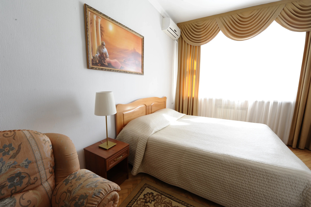 Planet Lux Hotel Room Type - Standard Double room full double bed