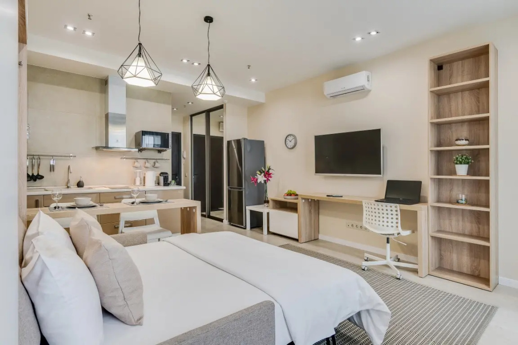 Апартаменты Премиум с Балконом и Видом на Город Business Apartments — фото