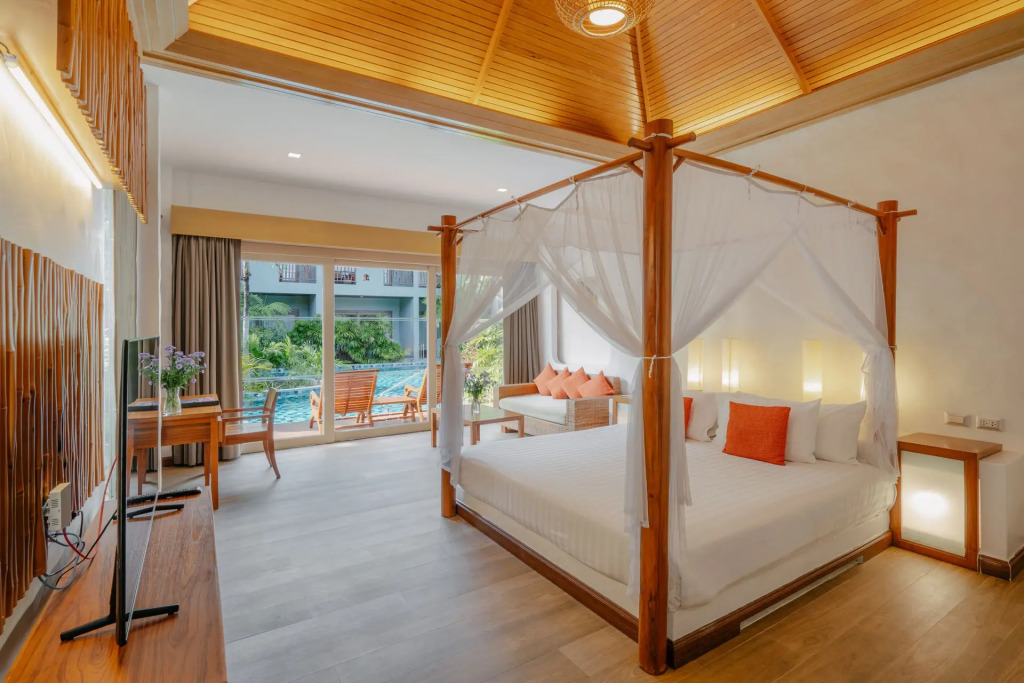Двухместная вилла Pool Access с балконом двуспальная кровать в Отель Metadee Concept Hotel