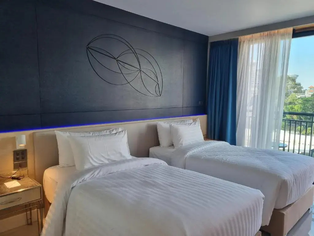 Pattaya Discovery Beach Hotel - Chambres