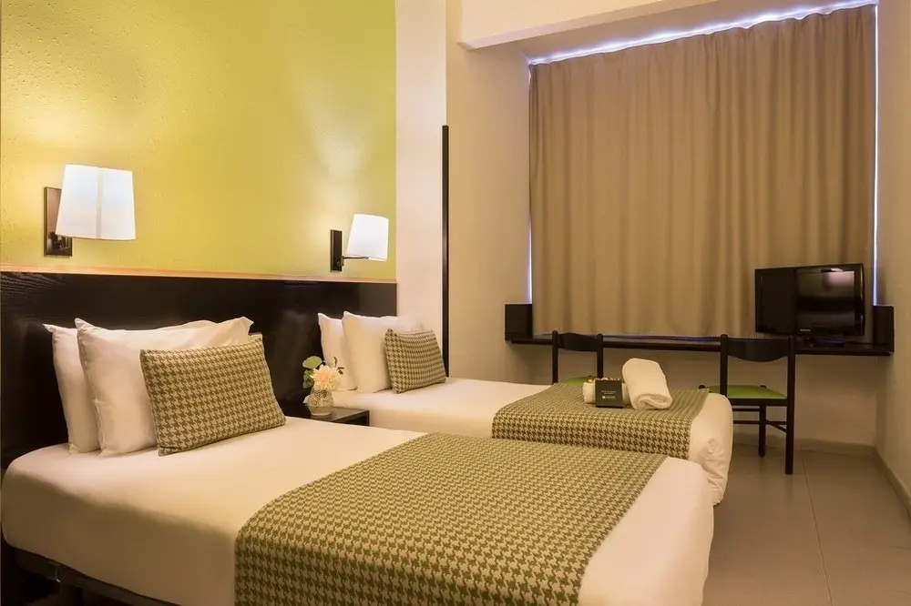 Double room (twin beds)