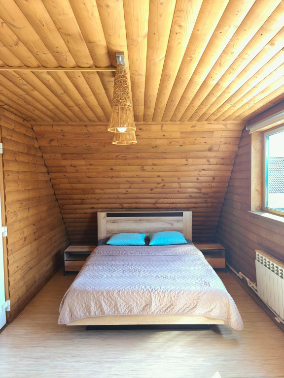 Коттедж с 4 комнатами в Изба/Izba