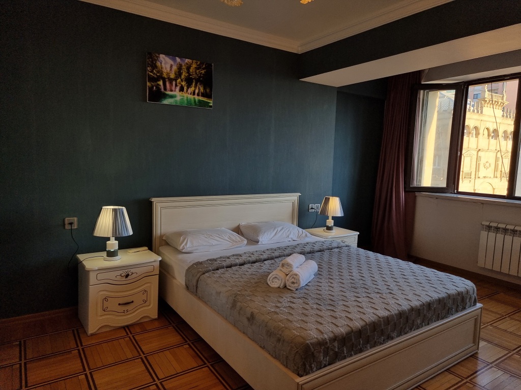 Апартаменты с балконом и с красивым видом из окна в Апартаменты Sea View Residence By Bakuapart