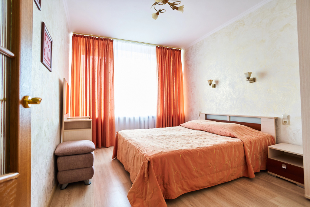 2 Bedrooms Standard Double room (full double bed)