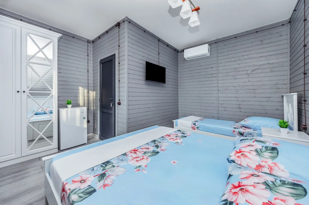 Bronau Semeyny Living quarters