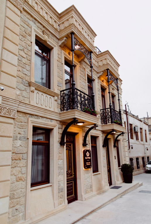 Royal Antique Boutique Hotel — фото